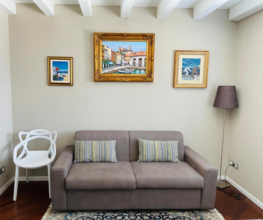 Desehouse Apartment Desenzano del Garda Exterior photo